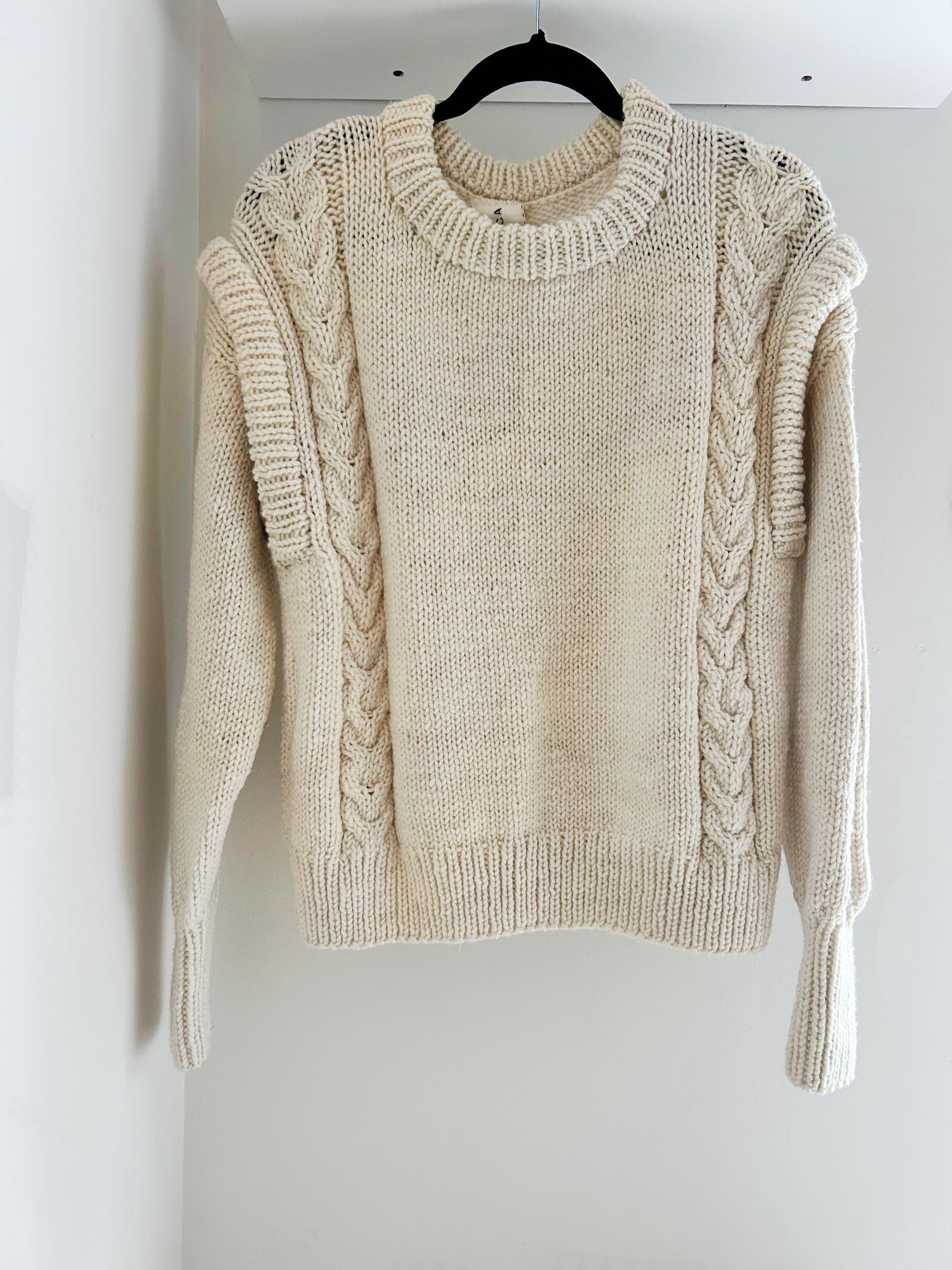 Artisanal Hand-knitted sweater